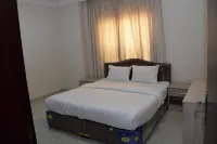 RED-35  Royal Inn - Apartments