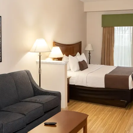 Best Western I-5 Inn  Suites