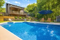 Modern Home - Private Pool & Sauna in Atlanta Suburb / World Cup Ready