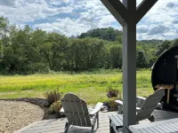 Luxury Airstream Palmera Unit 2 of 6, On-Site Hiking, Private Hot Tub and Sauna