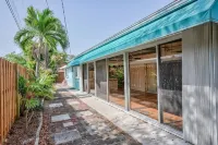 Beaches & Island Hopping to Singer & Peanut Islands - Intracoastal Home - 3-Star
