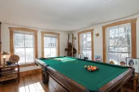 Historic 1843 Belmont Home, Near Okemo & Vast, Sleeps 10+, Gigabit WiFi - Wifi