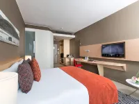 Noom Hotel Conakry Hotels in Conakry