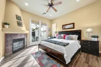 Single Story Legacy Villas Resort 2 Bed 2 Bath Sleeps 6 Pools Gym - Villas