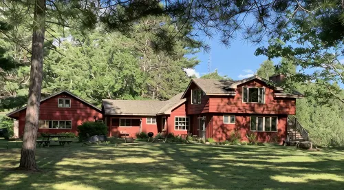 Family  friendly lakefront property on large wilderness estate with sandy beach