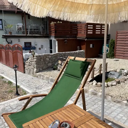 Guest house with 3 apartments, quietly located in the town center