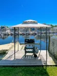 Kayak Shack: 1st Floor, Waterfront Lake House, Dock Boat & Jet Ski