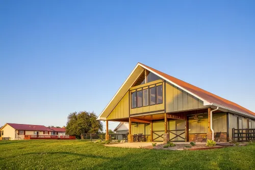 Norris Lake FarmHouse w/ Lakeviews, access and 140 acres to play.