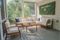 The Southern Peach Mansion - Entire Home in the Heart of Atlanta, GA