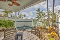 Waterfront Island Escape with Private Plunge Pool - Villas