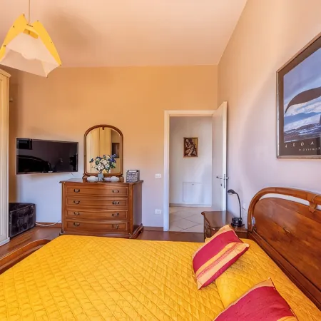 New Luxury & Quiet 2BR Apt with Terrace and Views
