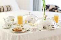Dvoryanskaya Hotel - breakfast