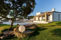 Escape to Paradise:Villa with Pool, Garden and Sea View Surrounded by Nature