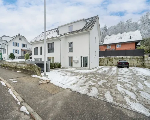 Schweizer Refugium | Smart Home, 1 GB, Erdgeschoss, 3 Min. zum Krankenhaus! Hotels in Zofingen