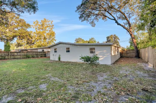 Spacious 5/2 in Orange Park
