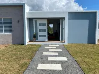 2 Bedroom House with Private Pool near Balneario Beach! - Boutique