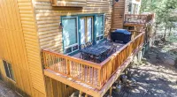 Cheerful 6 bedroom condo in Shaver Lake - Wifi