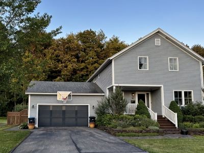 Bright, modern, spacious south end 5-bedroom home
