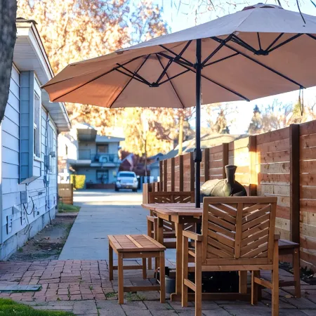 3 bedroom 2 bath private house,walkable to restaurants, shops, and breweries.