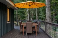 Cozy and comfortable, recently update studio house near Highlands and Cashiers - 4-Star