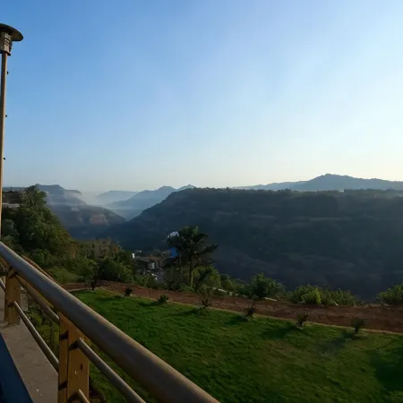 Ikshana Resort and Spa, Khandala