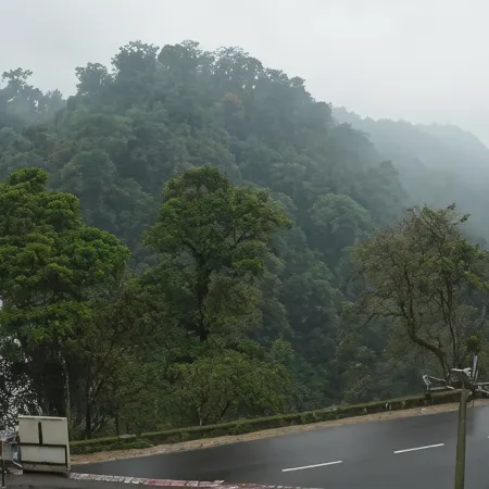 GRAND MUNNAR ROOMS