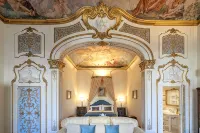 Palazzo Aldobrandini - Prestigious Historic Residence - บังกะโล