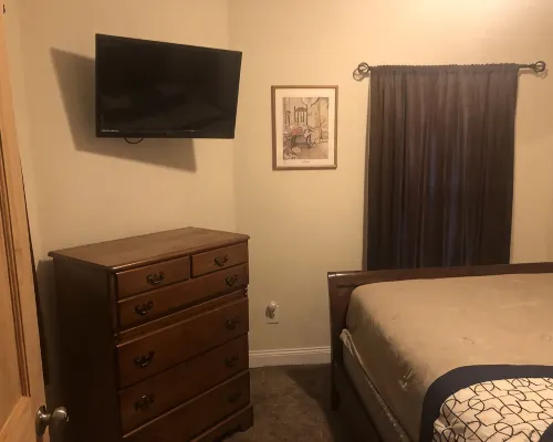 2 bedroom/1 bath. Hotels in Oneonta