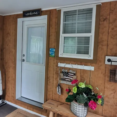 Mountain Retreat in Blue Ridge Mountains. Privacy! Owner Managed.