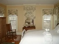 Vintage Gardens Bed & Breakfast