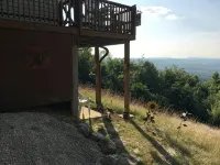 Guests enjoy their own one bedroom apartment in the Ozarks - Wi-Fi