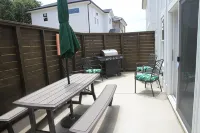 "Seas the Day", located in the heart of beautiful Corolla, Outer Banks of NC - Boutique