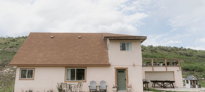 🦙 Lava Yay Frame - Bright High desert Cabin. Hotels in Bannock County