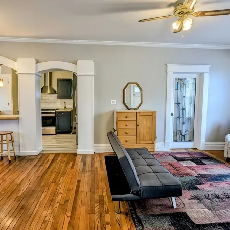 2BR Home: Modern & Classic Near Nature Preserves & Historical Gems! and Hospital