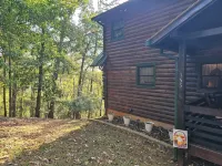 Relaxing 2 bedroom 2 bath cabin minutes from Dahlonega city center! - Balkon