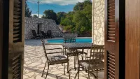 Liladi Stone-Built Villa With Exclusive Pool. -  Ferienhäuser