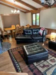 3-bedroom cabin Sleeps 8 Close to ATV Trails with WiFi - 3つ星