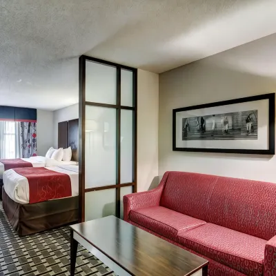 Comfort Suites Williamsburg Historic Area Hotels near Governor's Palace