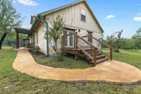 Luxury Home with Fire Pit & Hill Country Views