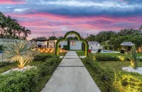 The Glam Homes - Boutique