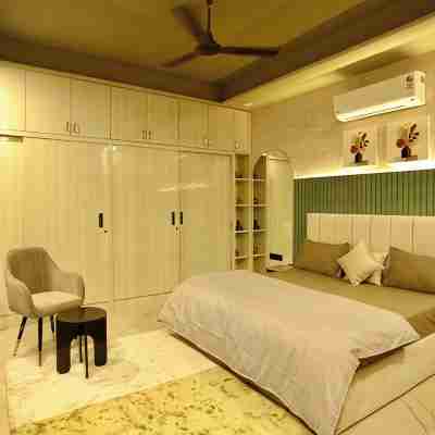 Motwani Stays By Dr Richa Motwani Rooms