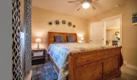 A Quick 5 Minute Drive to the Square! - 4-Star