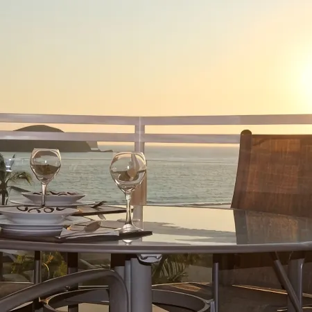 Stunning Ixtapa Sunsets & Ocean Views - Premier Host