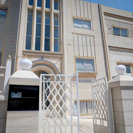 Dali House