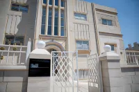 Dali House Hotels in 