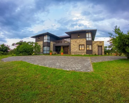 Ol Pejeta Mansion Hotels in Lamuria