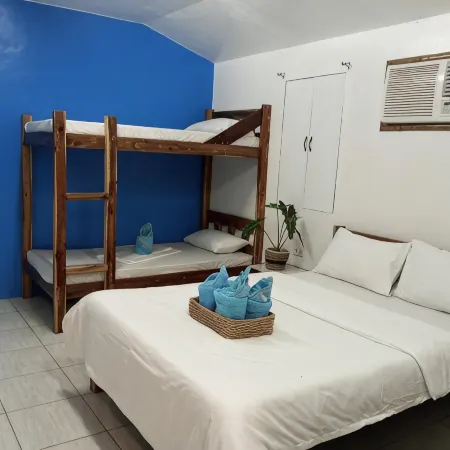 LALUNA COTTAGES