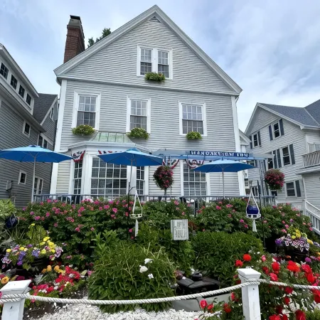 Harborview Inn