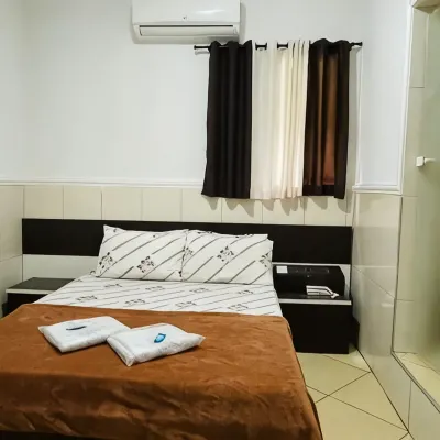 Hotel Tenda Brigadeiro SP Отели рядом с достопримечательностью «Площадь Либердаде»