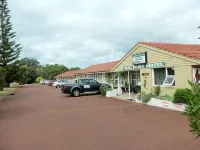 Emu Point Motel - Parkplatz
